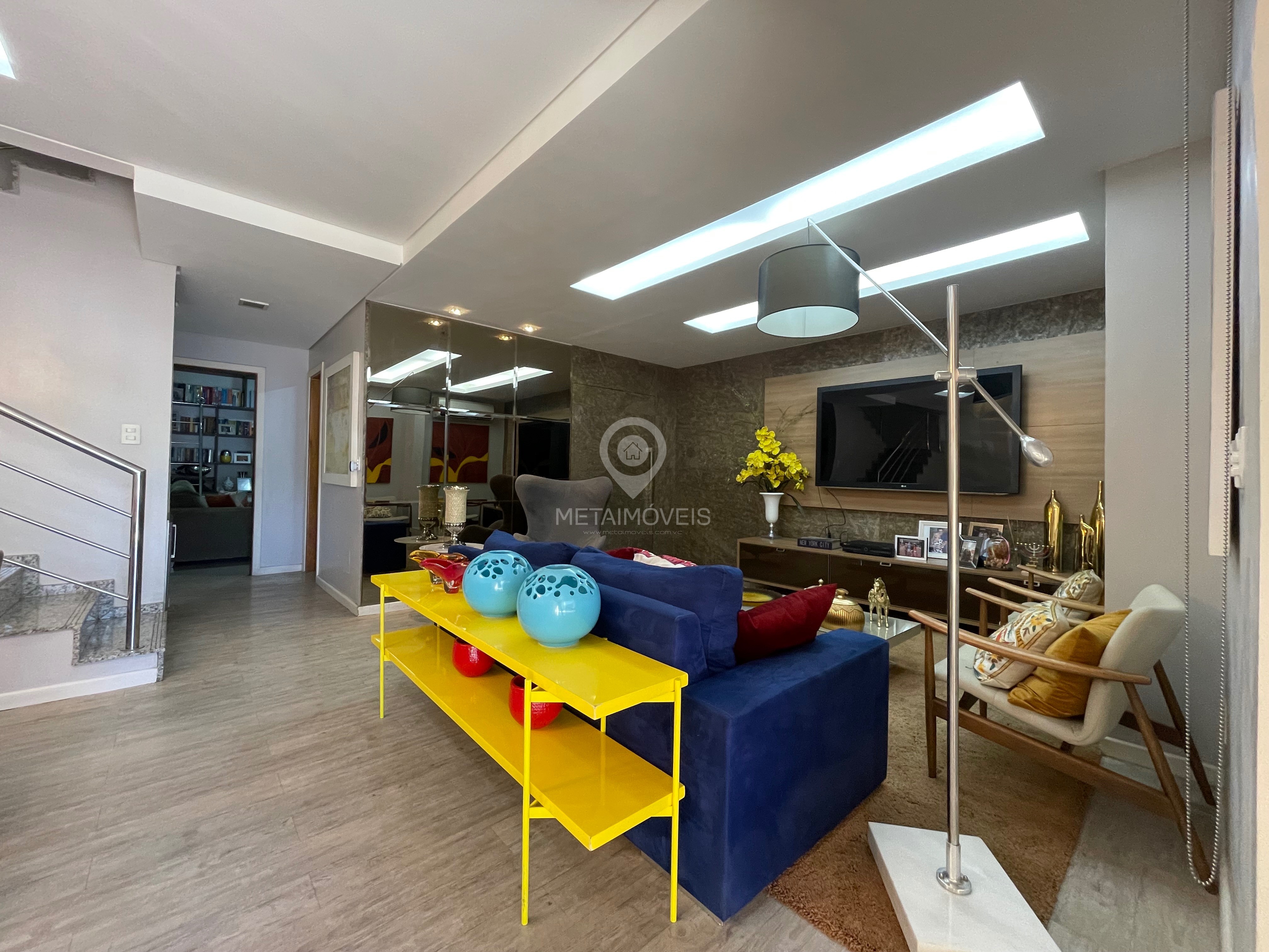 Casa de Condomínio à venda com 4 quartos, 228m² - Foto 3