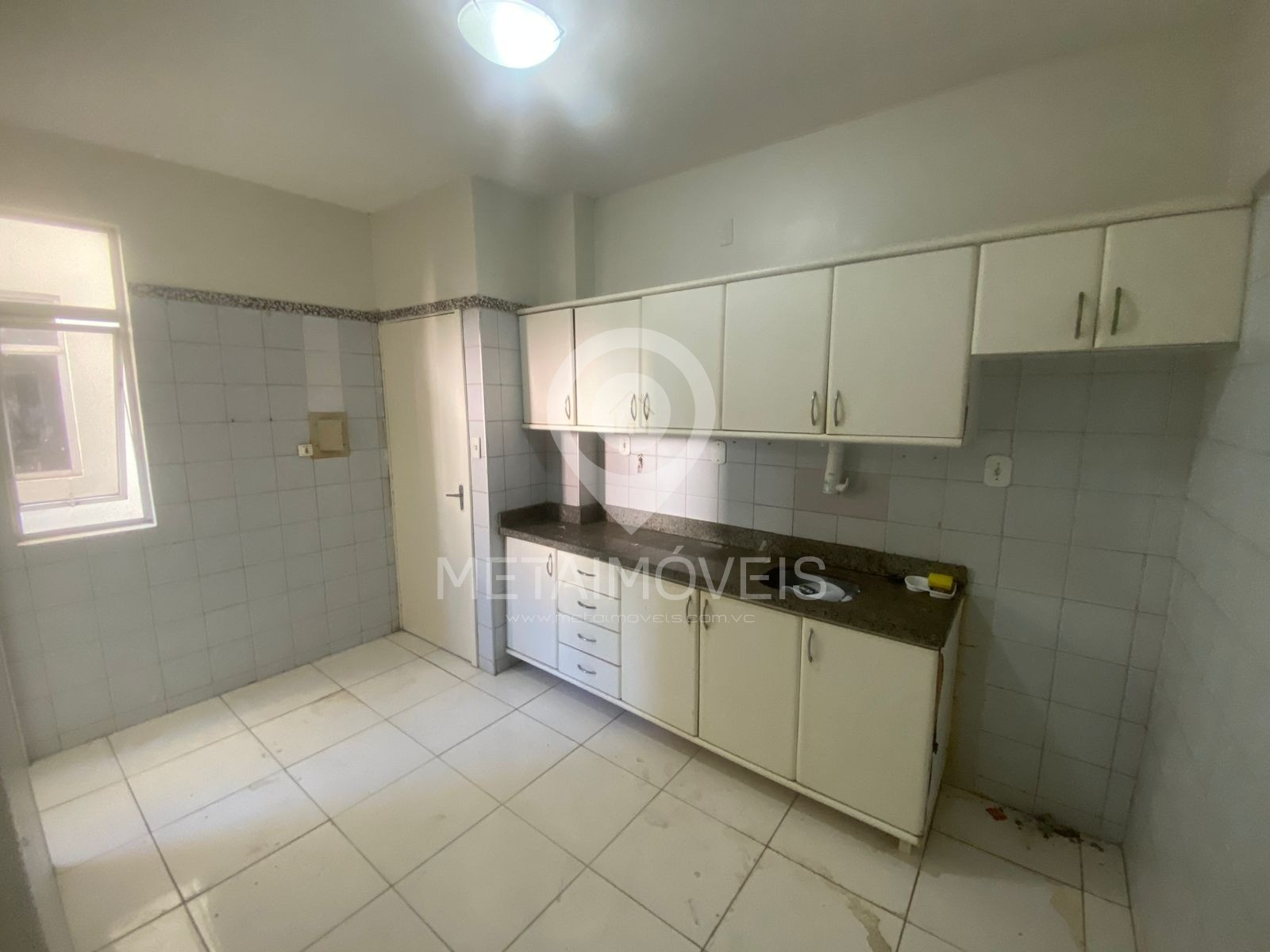 Apartamento à venda com 3 quartos, 92m² - Foto 1