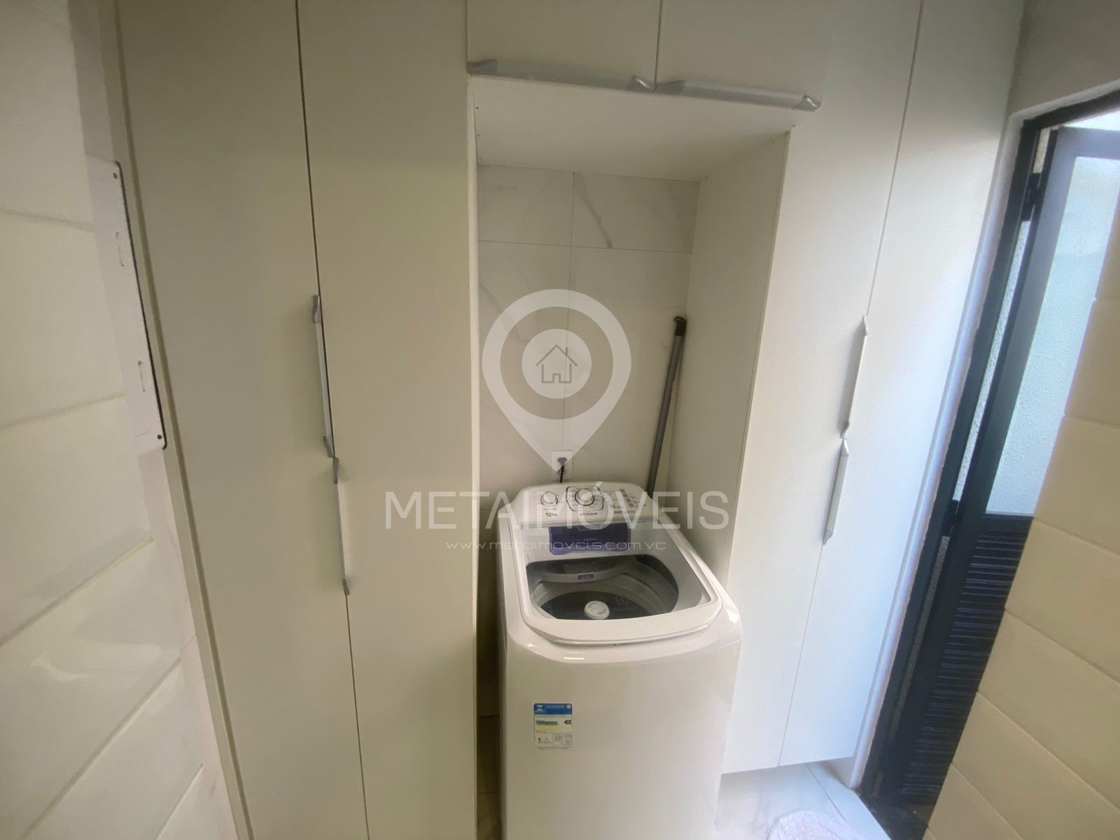 Casa de Condomínio para alugar com 4 quartos, 170m² - Foto 8
