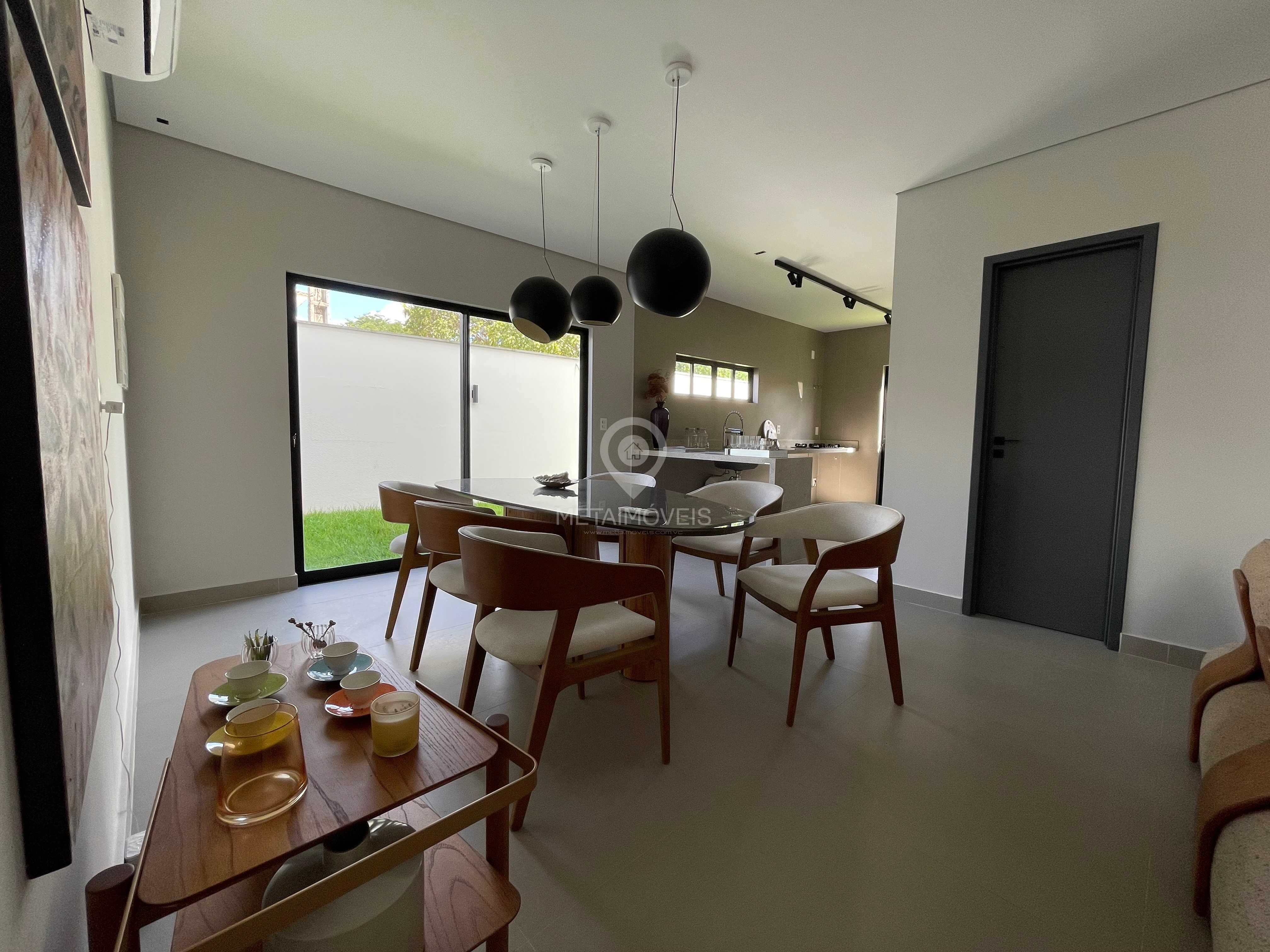 Casa de Condomínio à venda com 4 quartos, 185m² - Foto 4