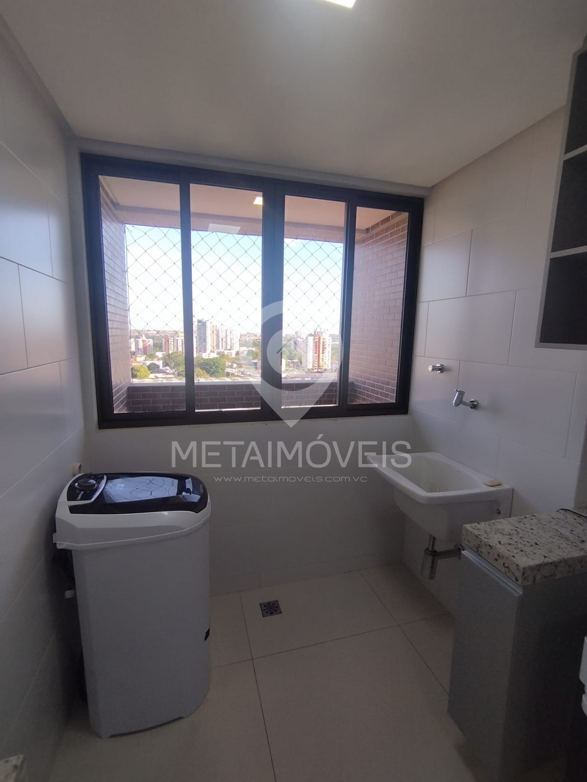 Apartamento para alugar com 1 quarto, 60m² - Foto 14