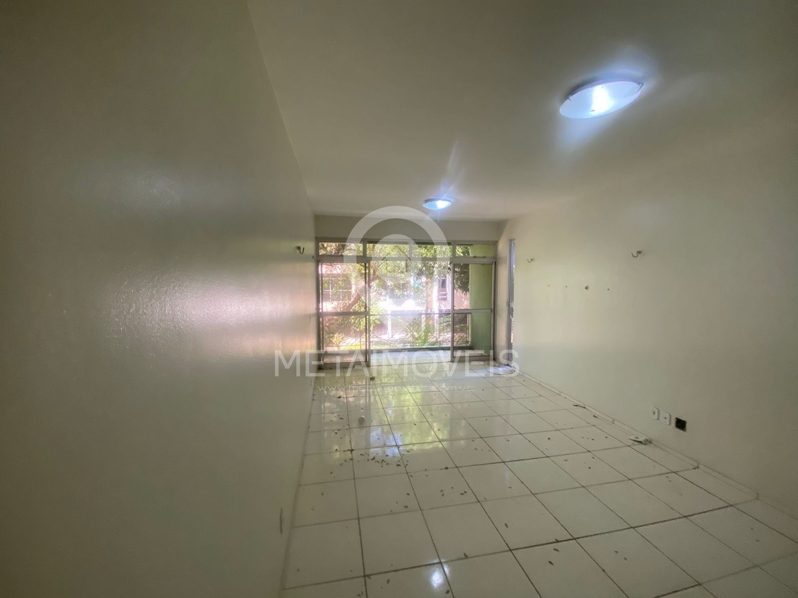Apartamento à venda com 3 quartos, 92m² - Foto 3
