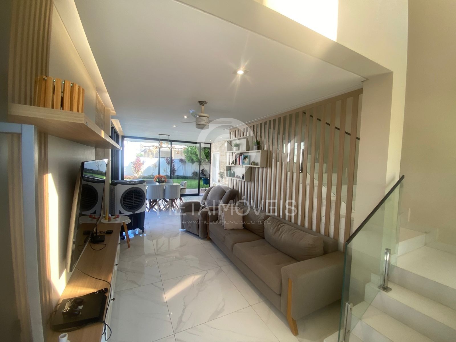 Casa de Condomínio para alugar com 4 quartos, 170m² - Foto 4