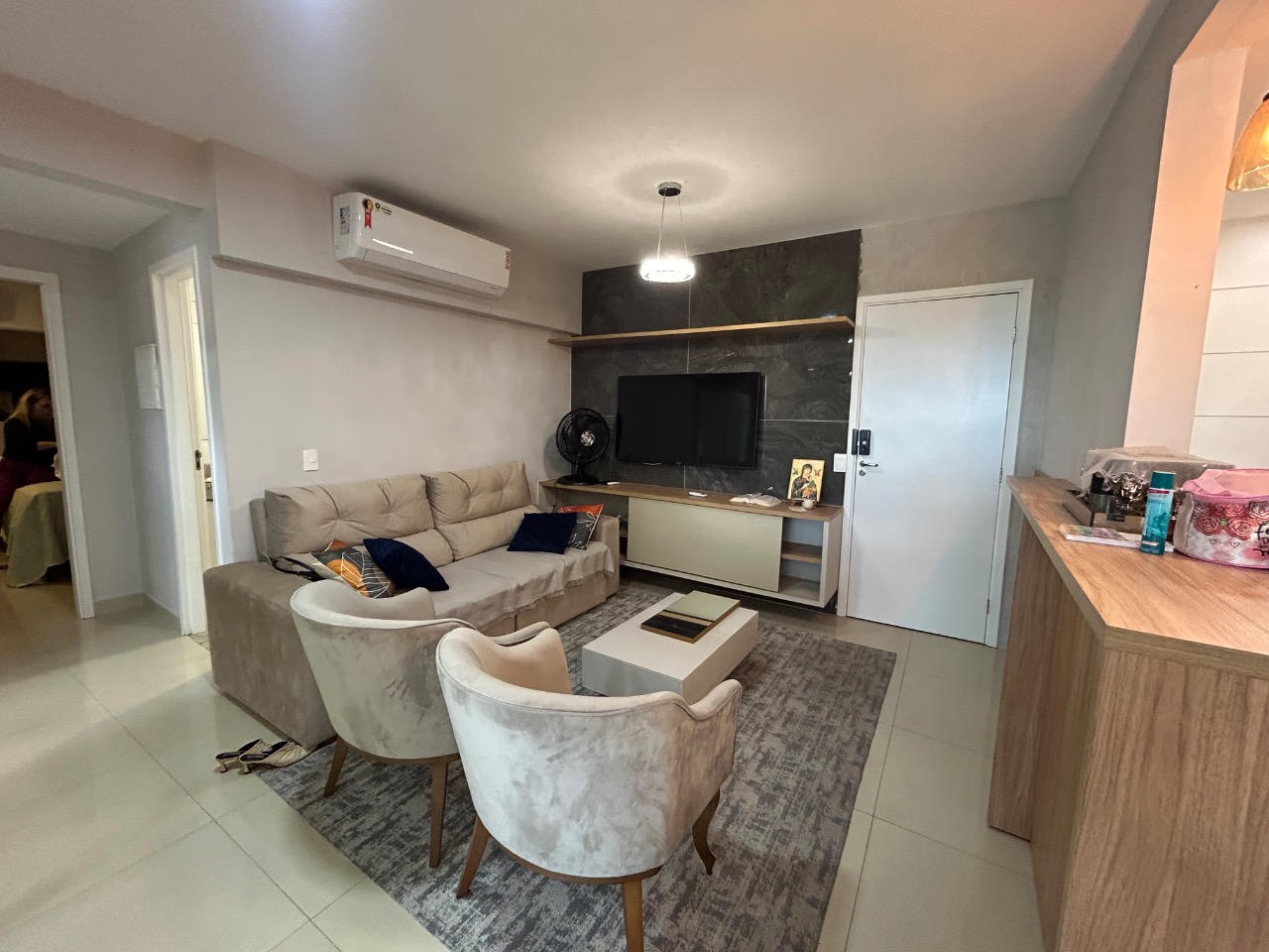 Apartamento à venda com 3 quartos, 71m² - Foto 4