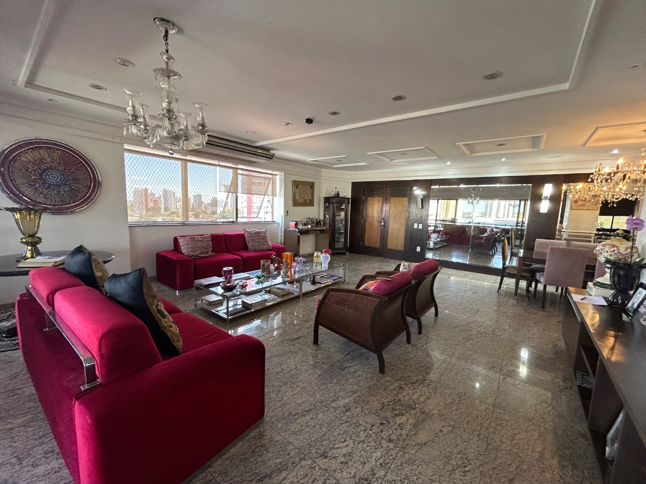 Apartamento à venda com 4 quartos, 280m² - Foto 4