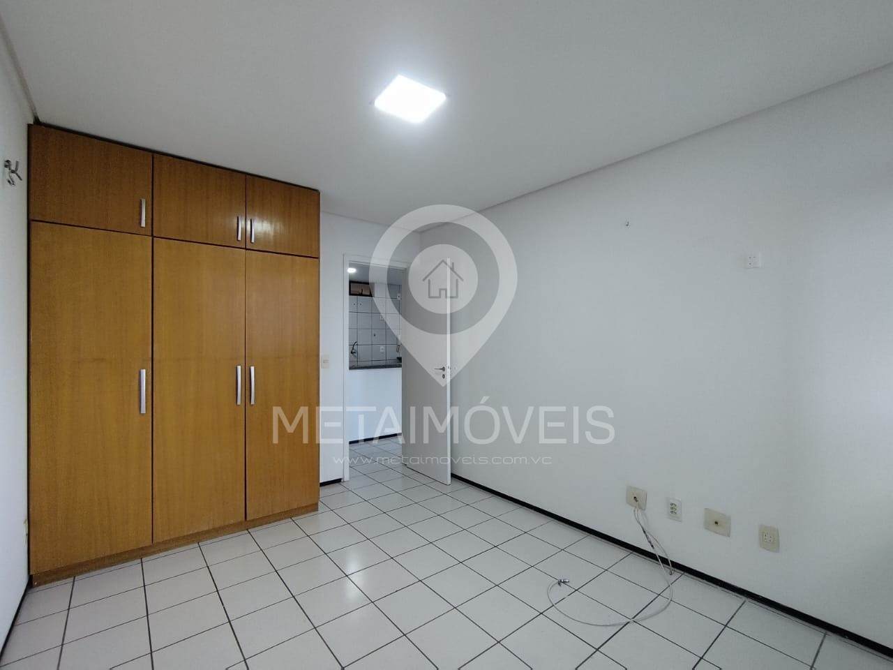 Apartamento para alugar com 1 quarto, 64m² - Foto 1