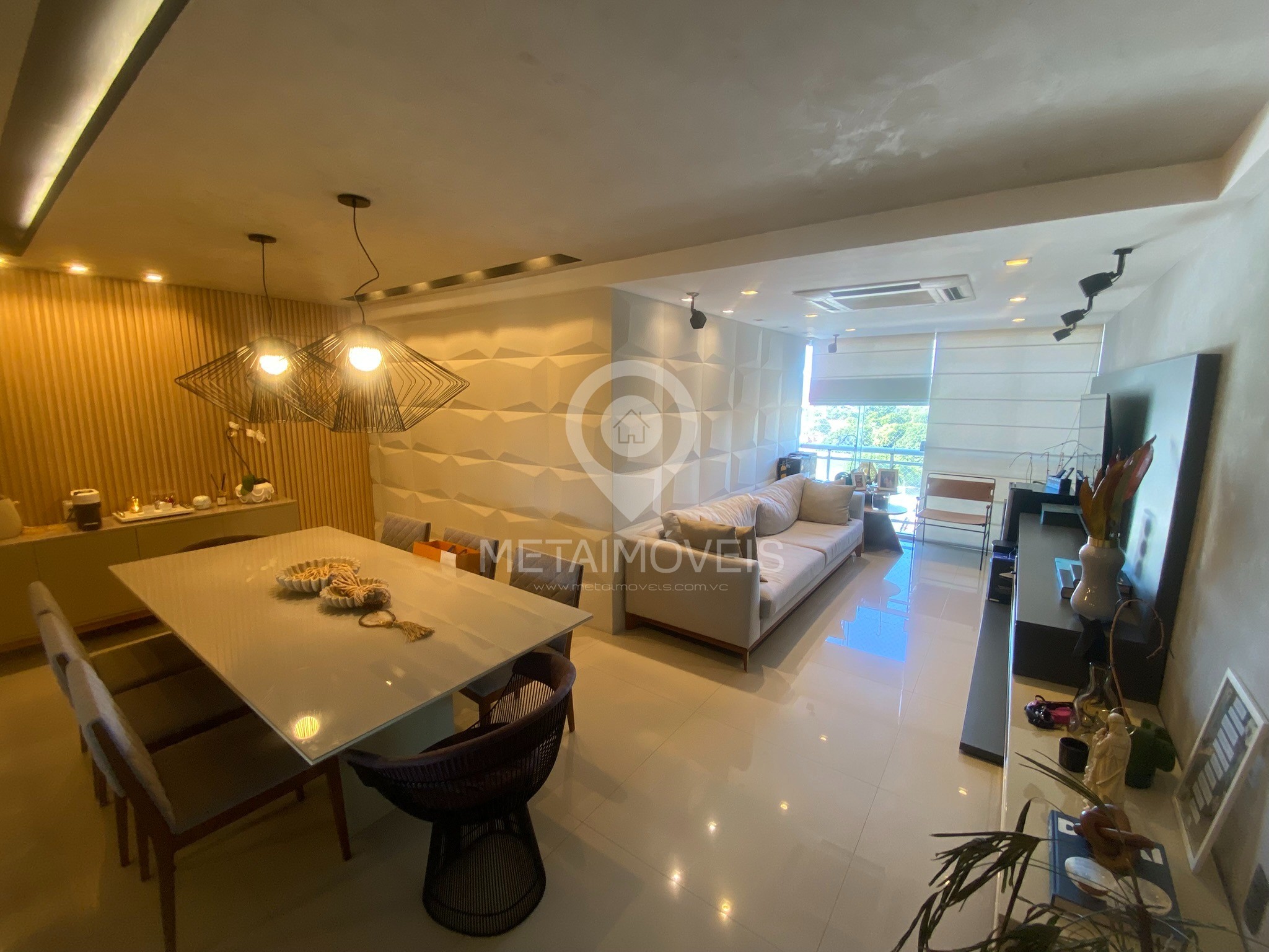 Apartamento à venda com 2 quartos, 115m² - Foto 1