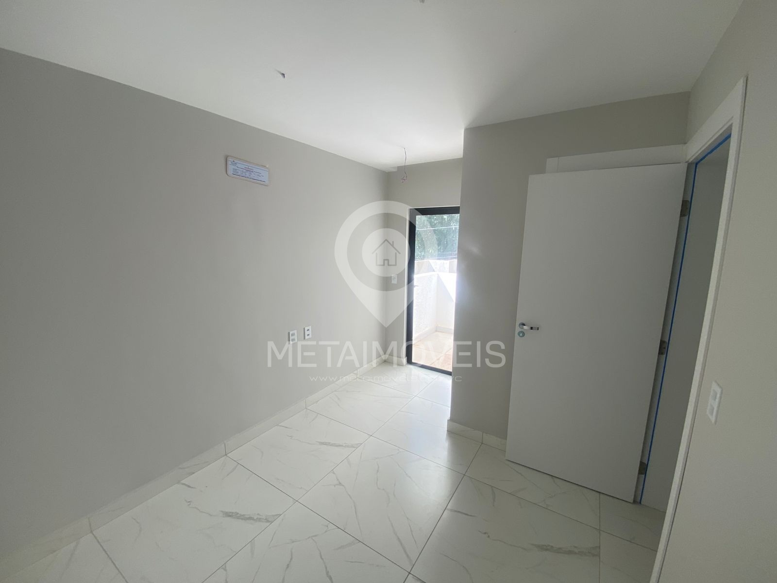 Casa à venda com 3 quartos, 156m² - Foto 13