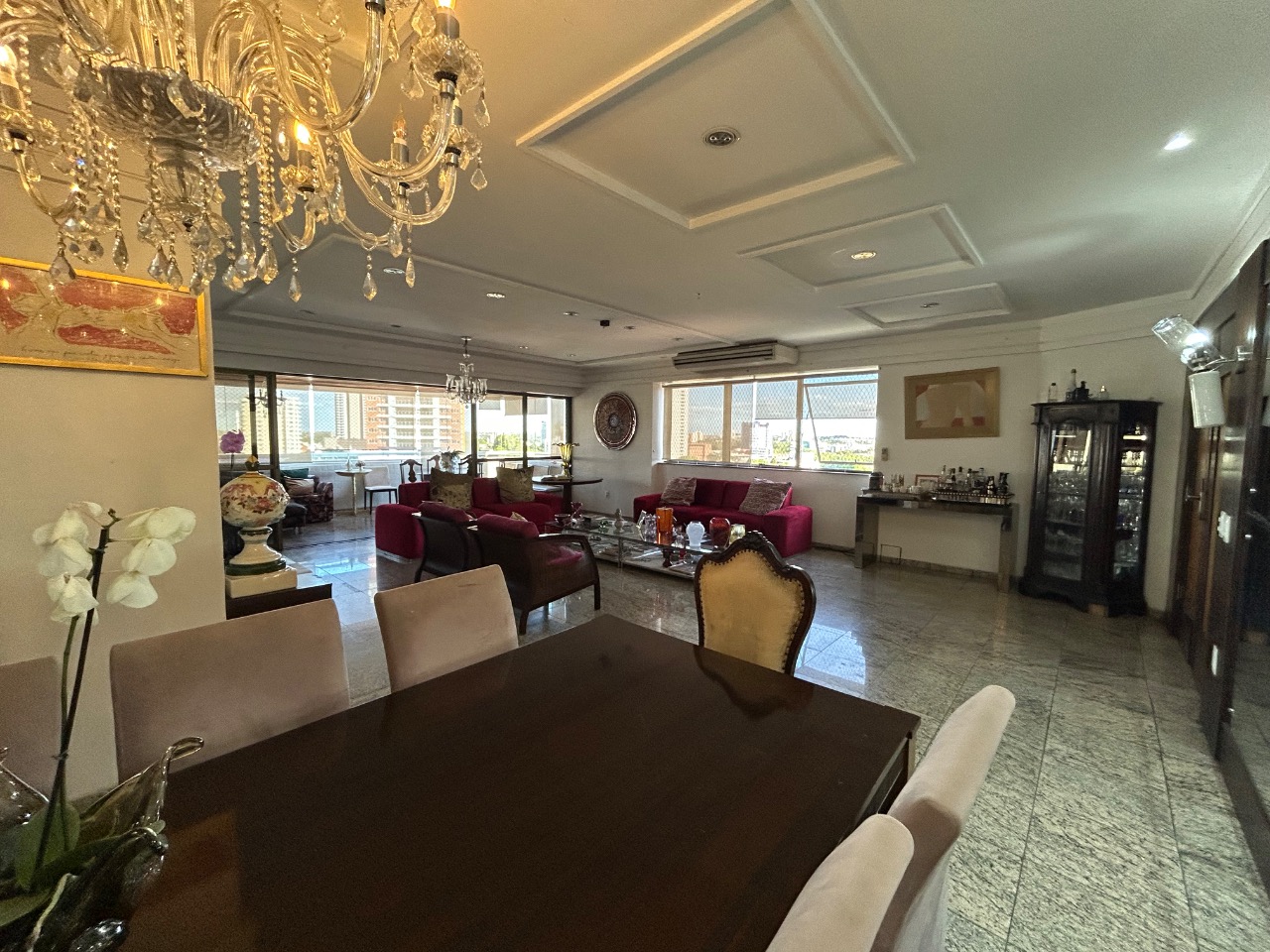 Apartamento à venda com 4 quartos, 280m² - Foto 5