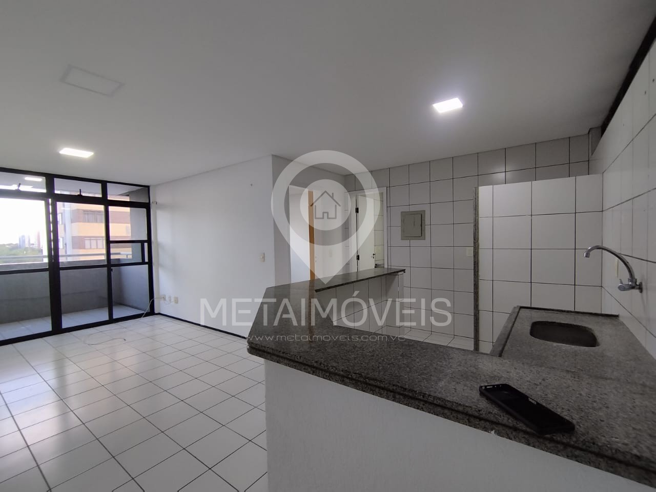 Apartamento para alugar com 1 quarto, 64m² - Foto 4