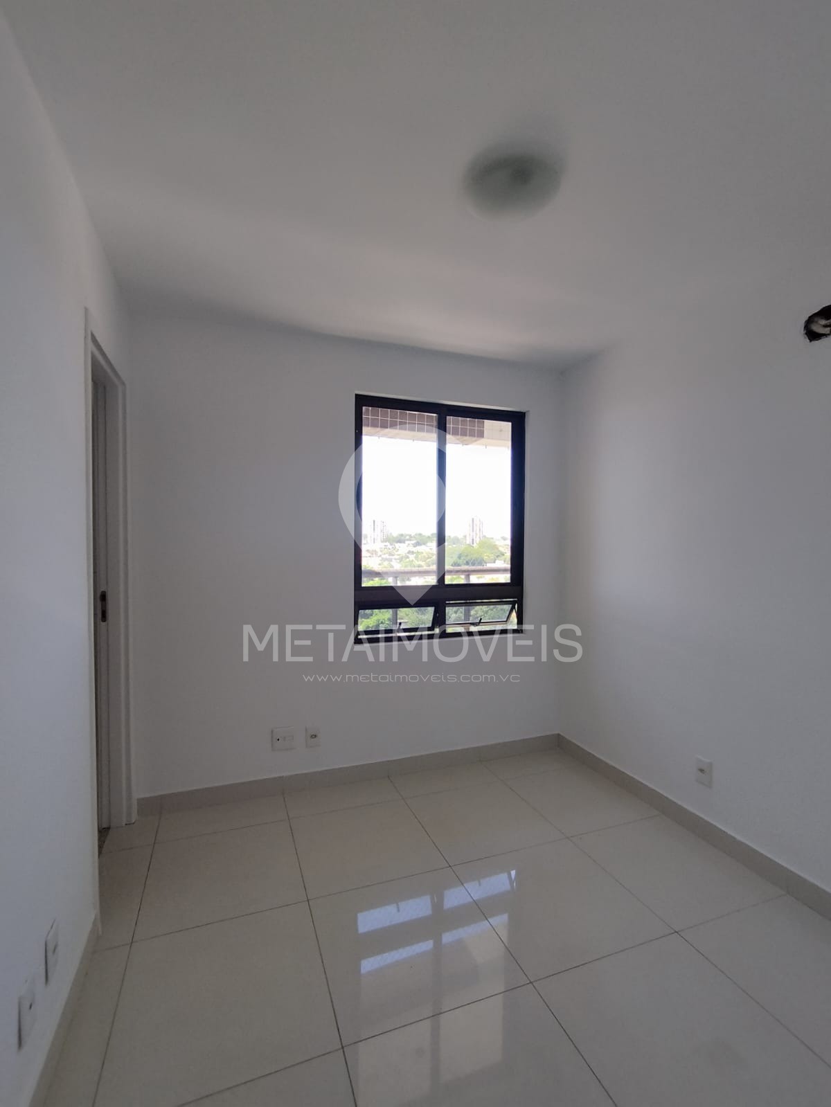 Apartamento para alugar com 3 quartos, 103m² - Foto 12