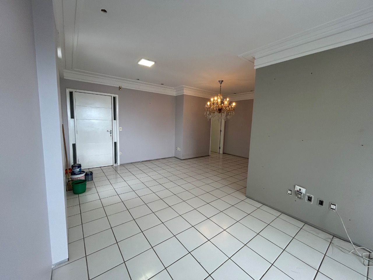 Apartamento para alugar com 3 quartos, 125m² - Foto 3