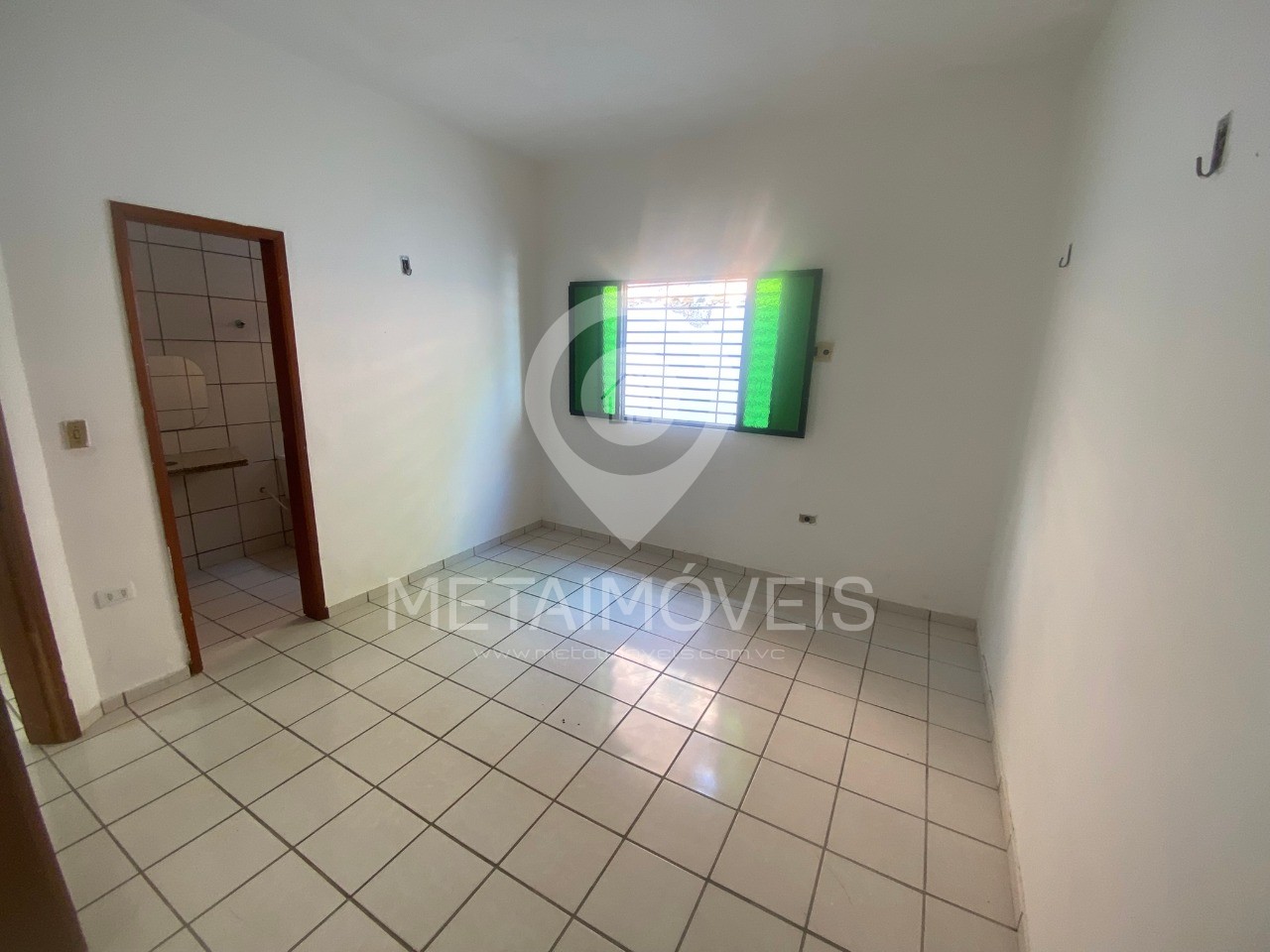 Casa à venda com 3 quartos, 600m² - Foto 14