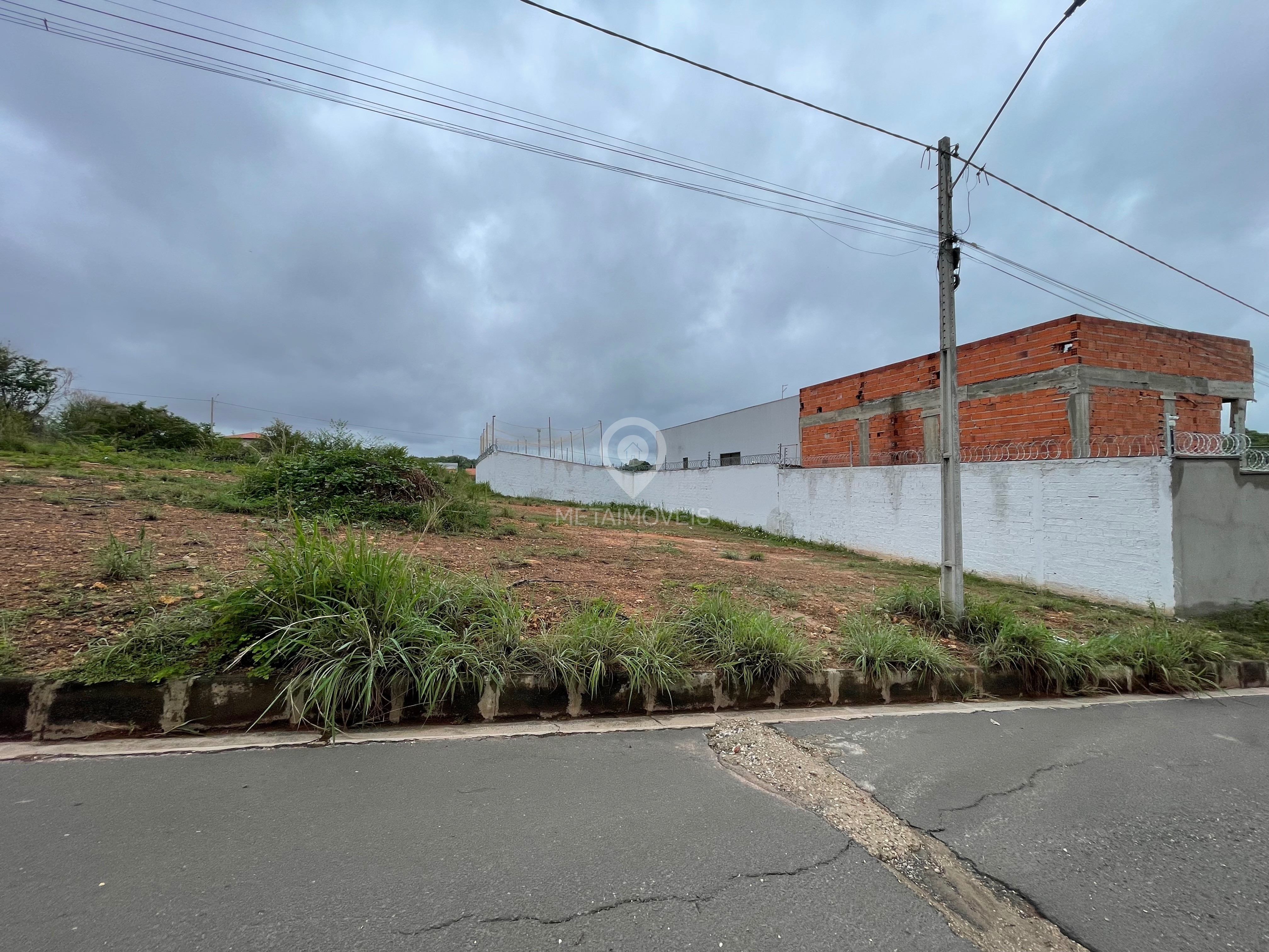 Terreno, 300 m² - Foto 1