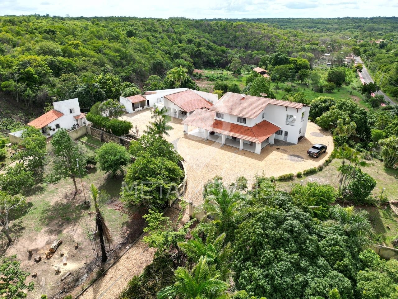 Sítio, 5 quartos, 25 m² - Foto 1