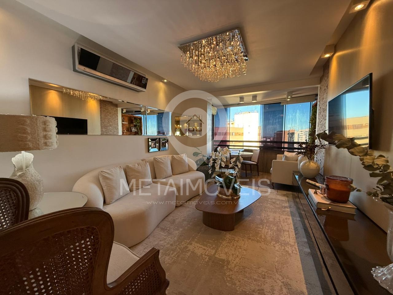 Apartamento, 3 quartos, 136 m² - Foto 1