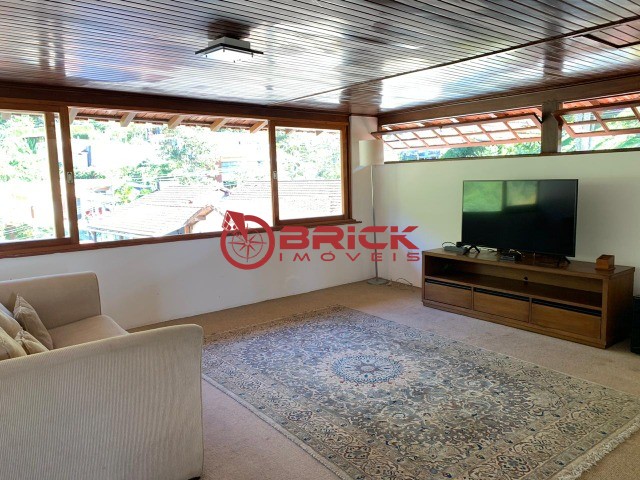 Casa para Alugar  à venda em Iucas, Teresópolis - RJ - Foto 12