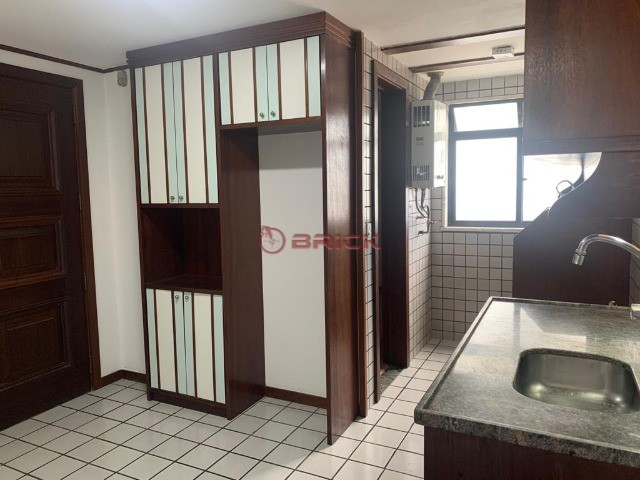 Apartamento à venda e aluguel com 2 quartos, 100m² - Foto 8