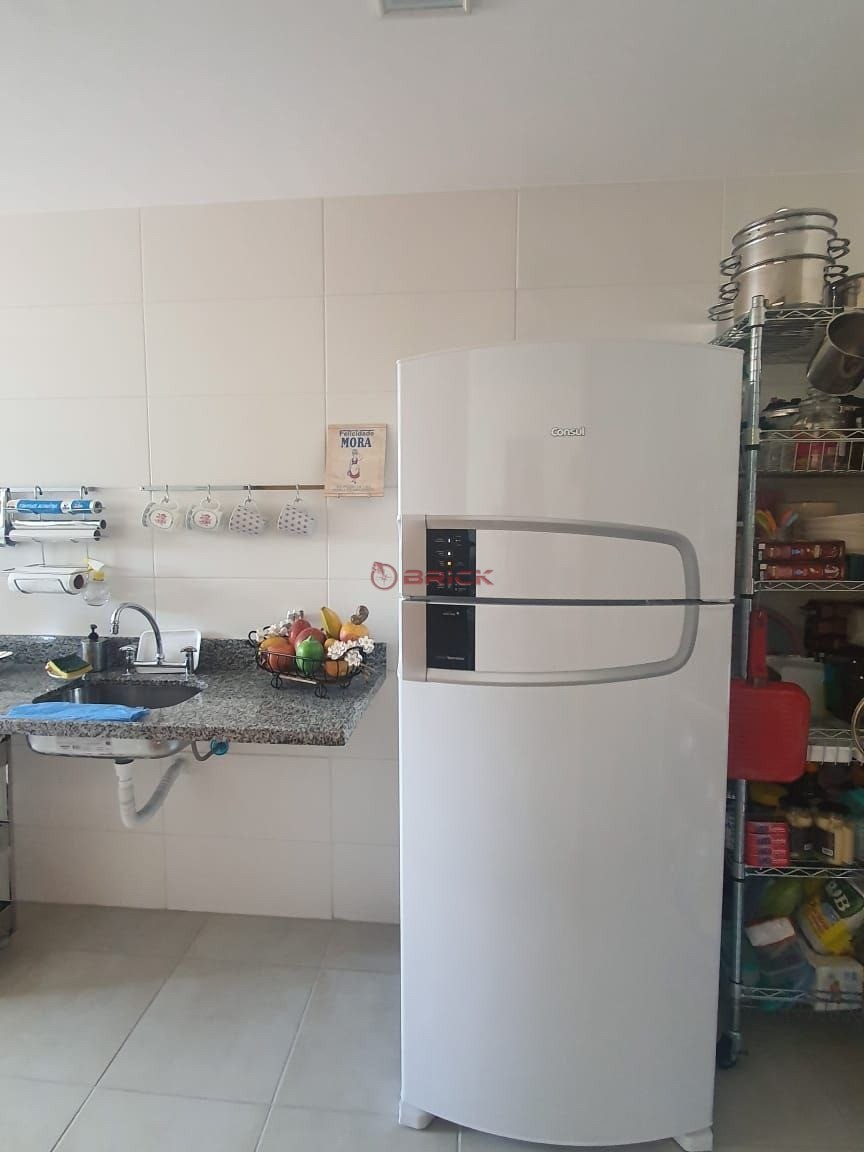 Apartamento à venda com 1 quarto, 52m² - Foto 15