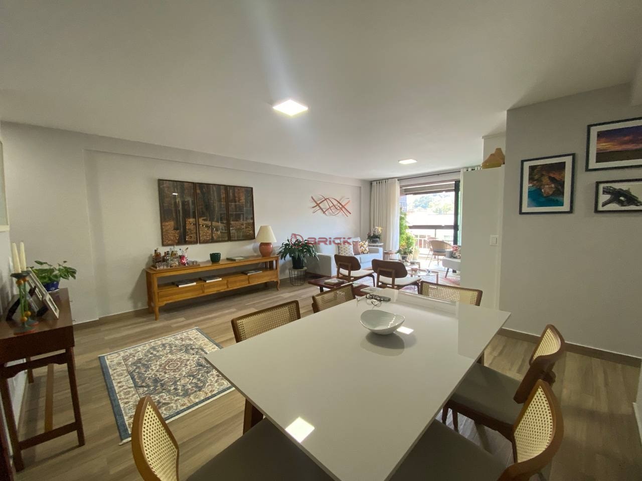 Apartamento à venda com 3 quartos, 138m² - Foto 4