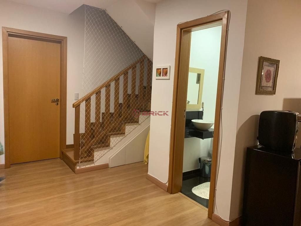 Cobertura à venda com 4 quartos, 186m² - Foto 7