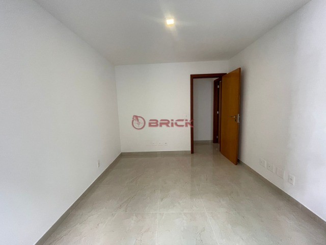 Apartamento à venda com 2 quartos, 93m² - Foto 8