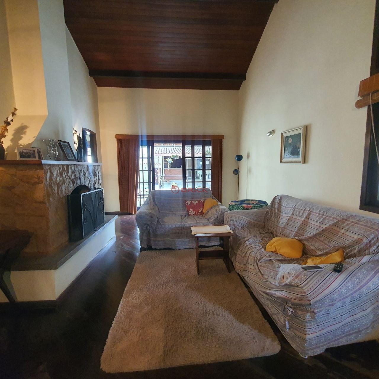 Casa à venda com 3 quartos, 239m² - Foto 9