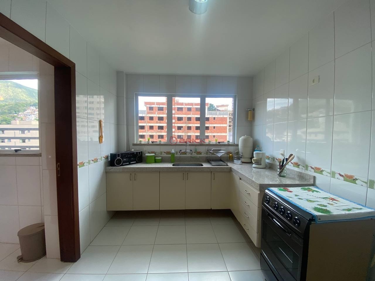 Apartamento à venda com 3 quartos, 118m² - Foto 12