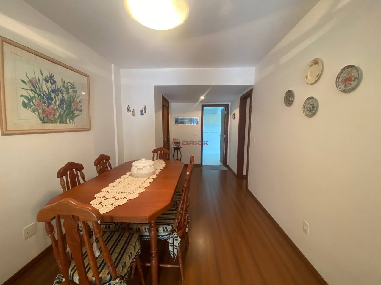 Apartamento à venda com 3 quartos, 118m² - Foto 4