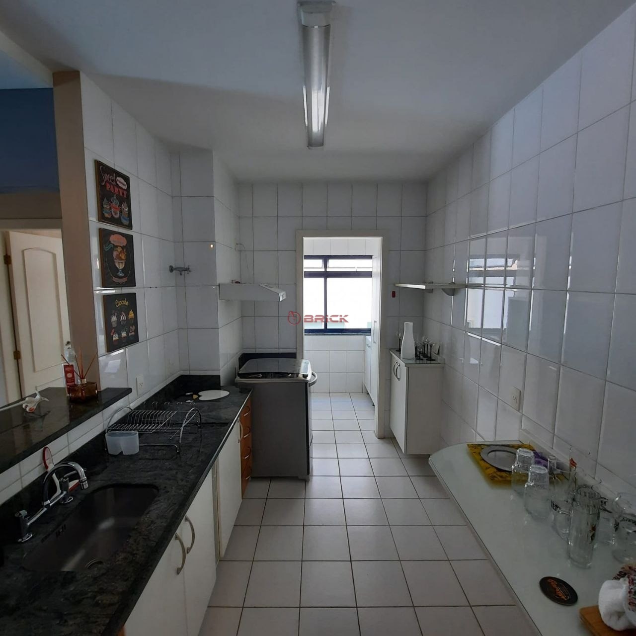 Apartamento à venda com 1 quarto, 64m² - Foto 4