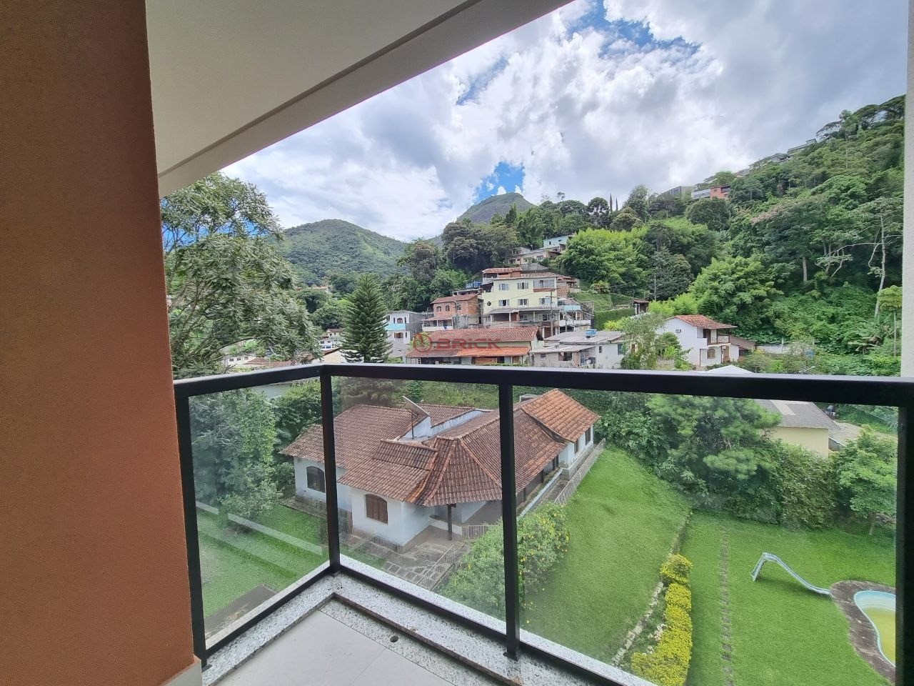 Apartamento à venda em Agriões, Teresópolis - RJ - Foto 1