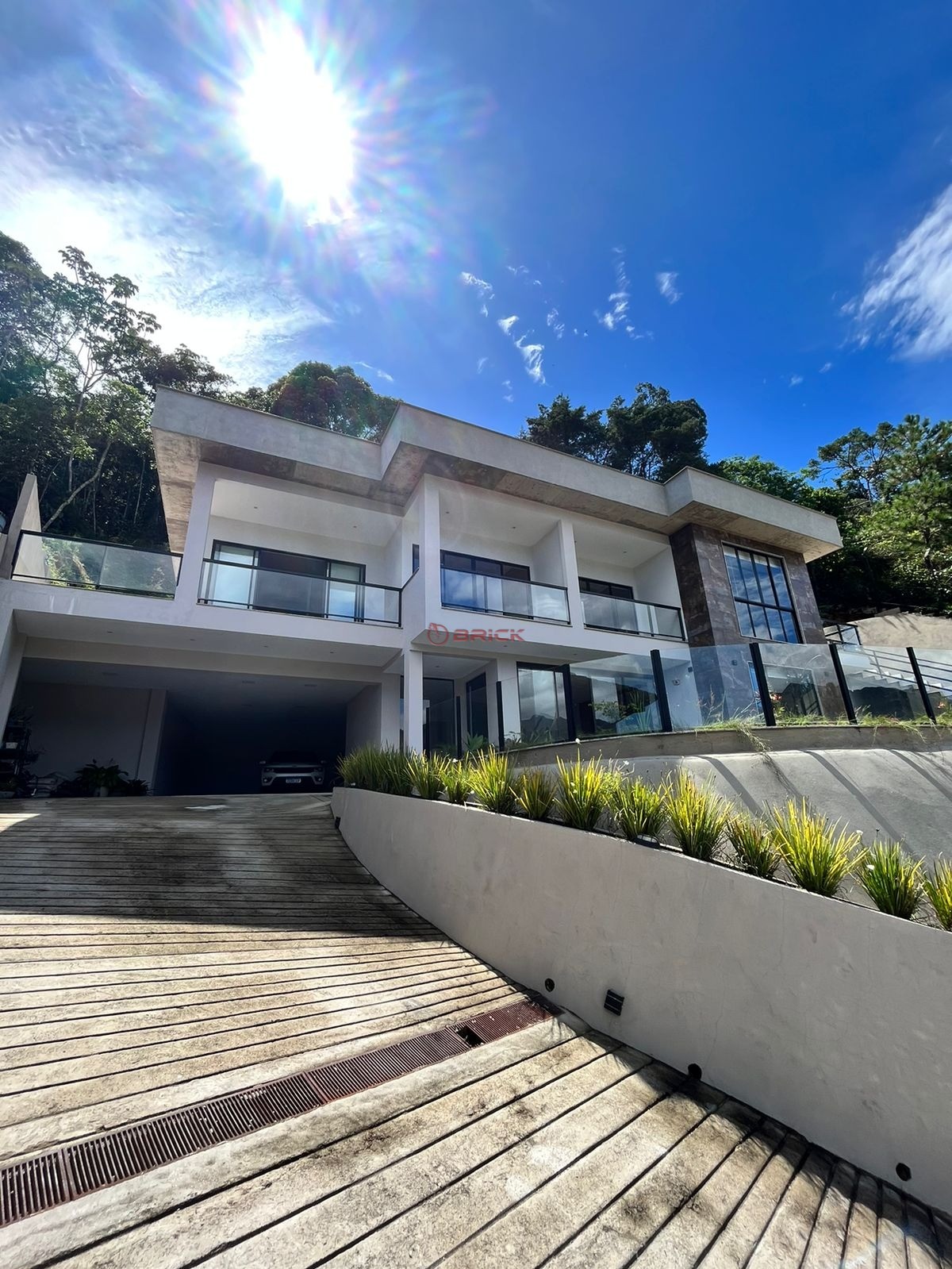 Casa para Alugar  à venda em Pimenteiras, Teresópolis - RJ - Foto 1