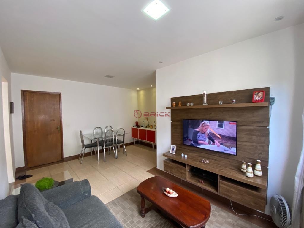 Apartamento à venda com 2 quartos, 57m² - Foto 1