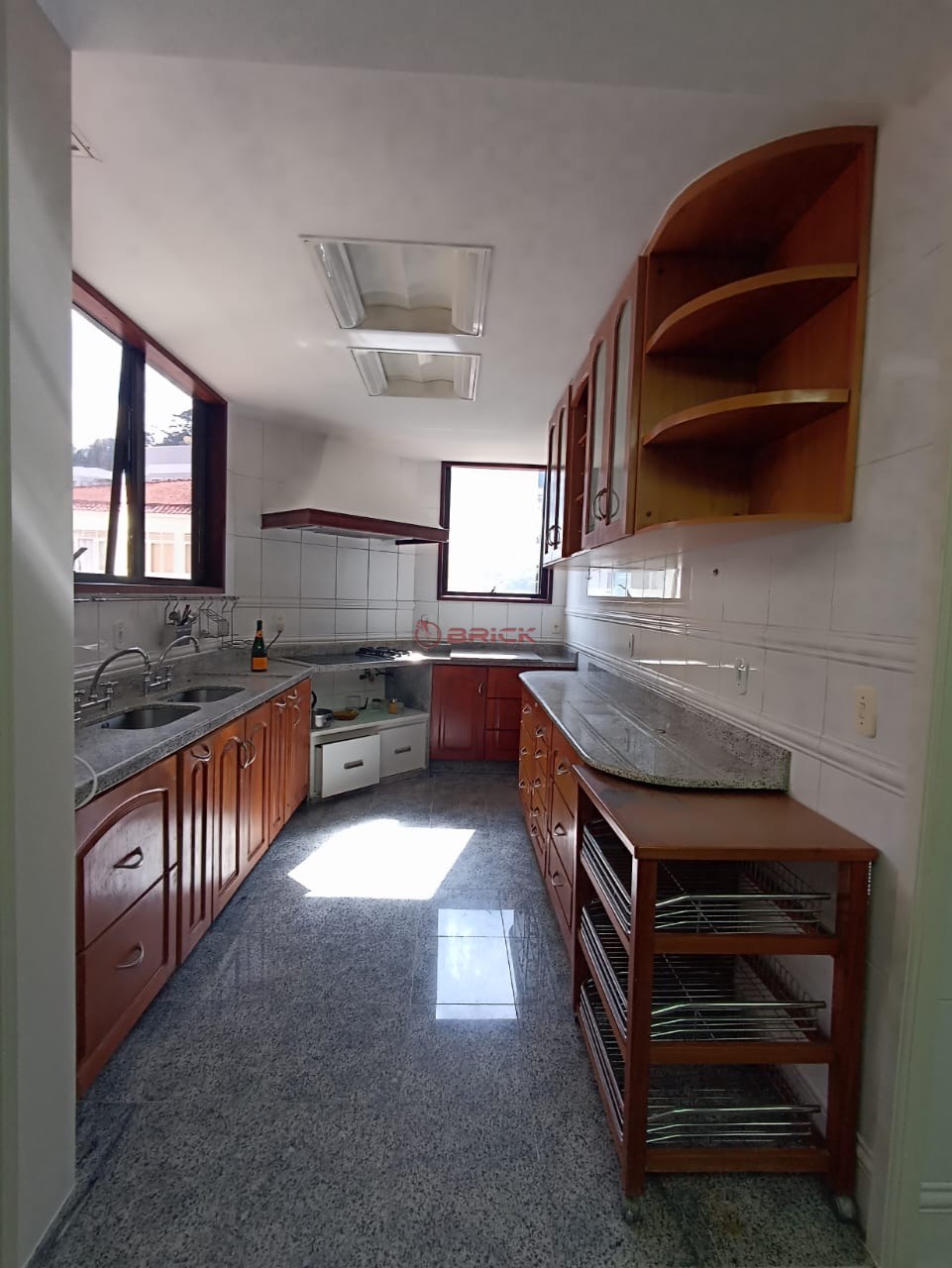 Apartamento para alugar com 3 quartos, 220m² - Foto 20