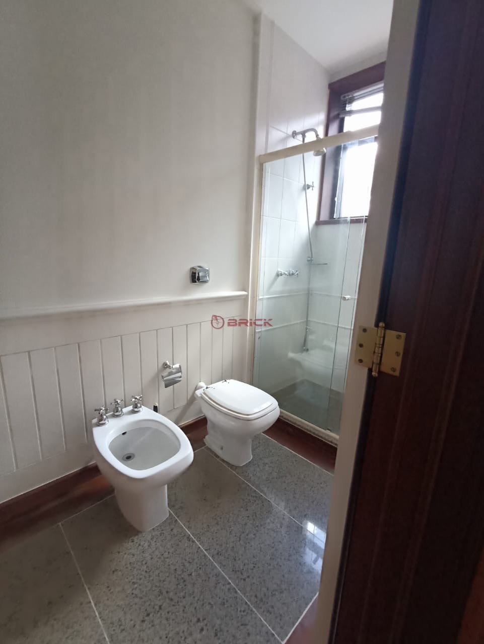 Apartamento para alugar com 3 quartos, 220m² - Foto 10