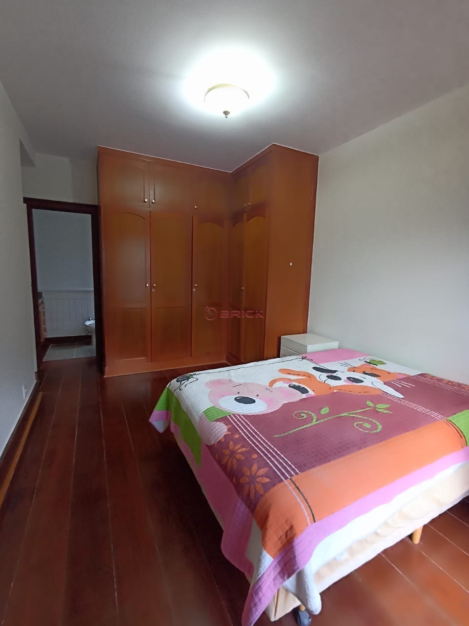 Apartamento para alugar com 3 quartos, 220m² - Foto 14