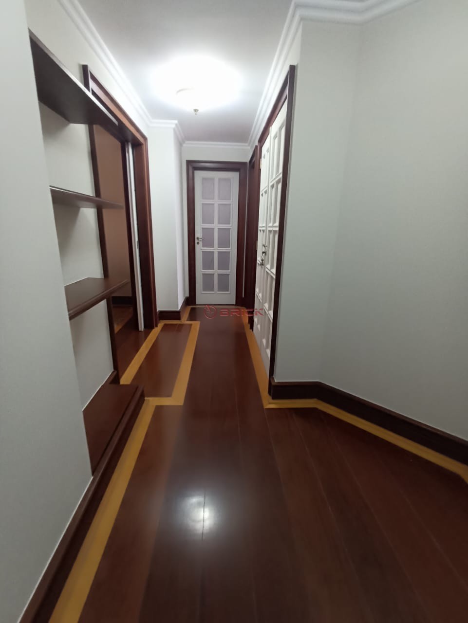 Apartamento para alugar com 3 quartos, 220m² - Foto 17