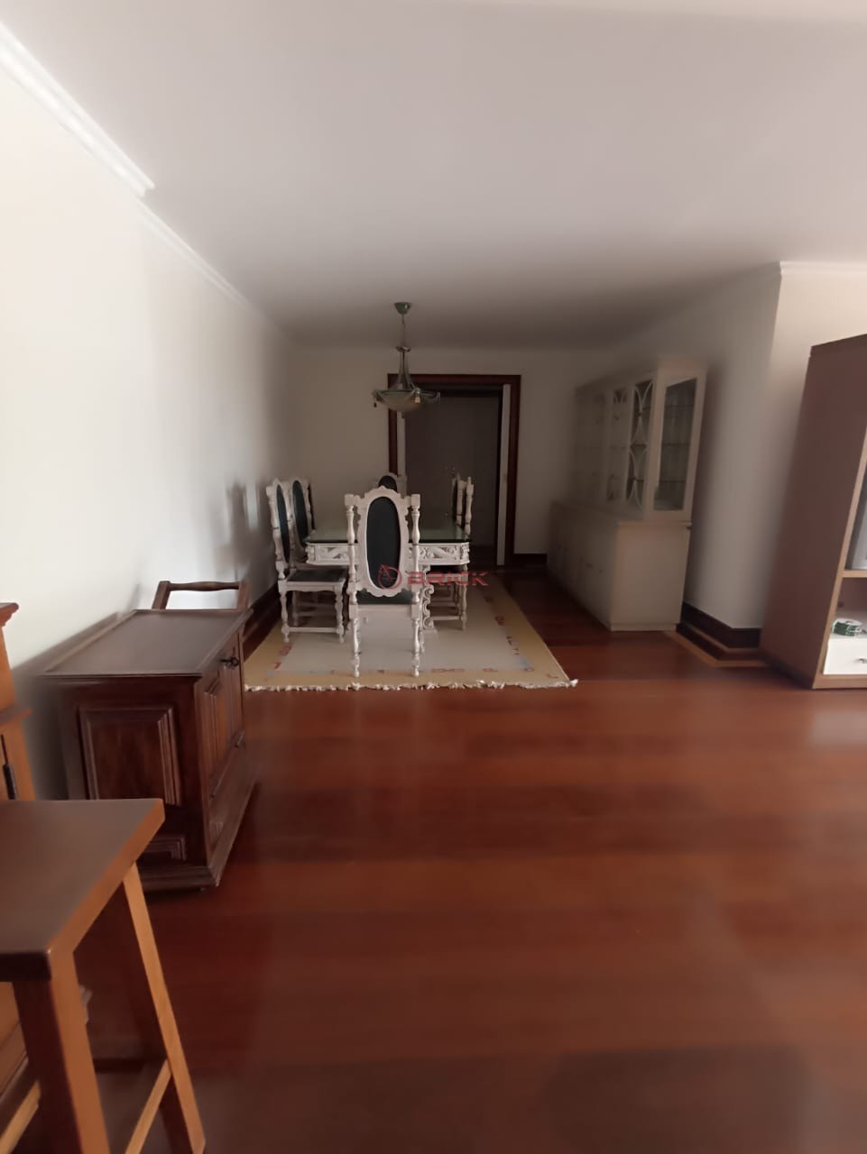 Apartamento para alugar com 3 quartos, 220m² - Foto 3