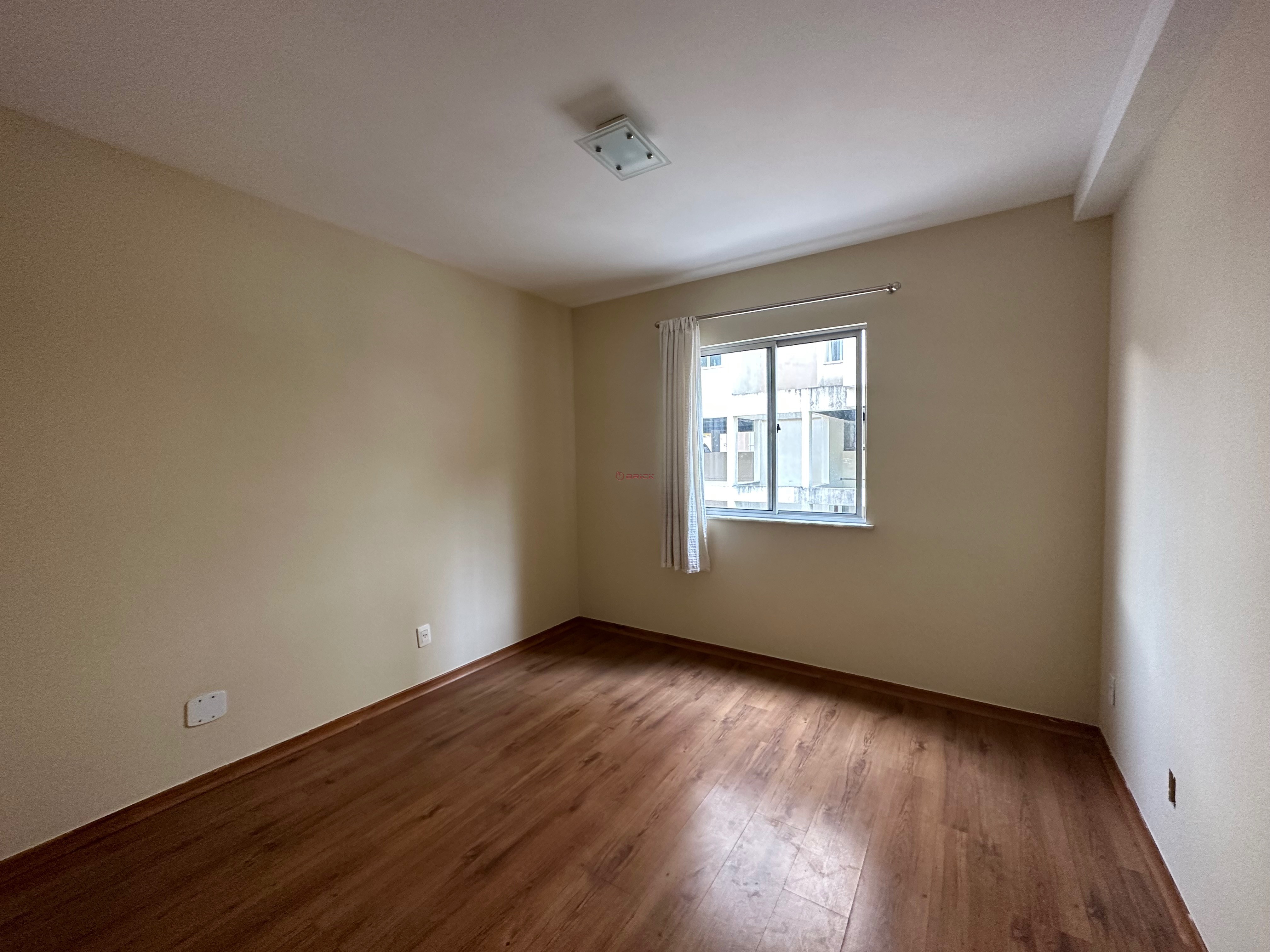 Apartamento para alugar com 2 quartos, 65m² - Foto 3