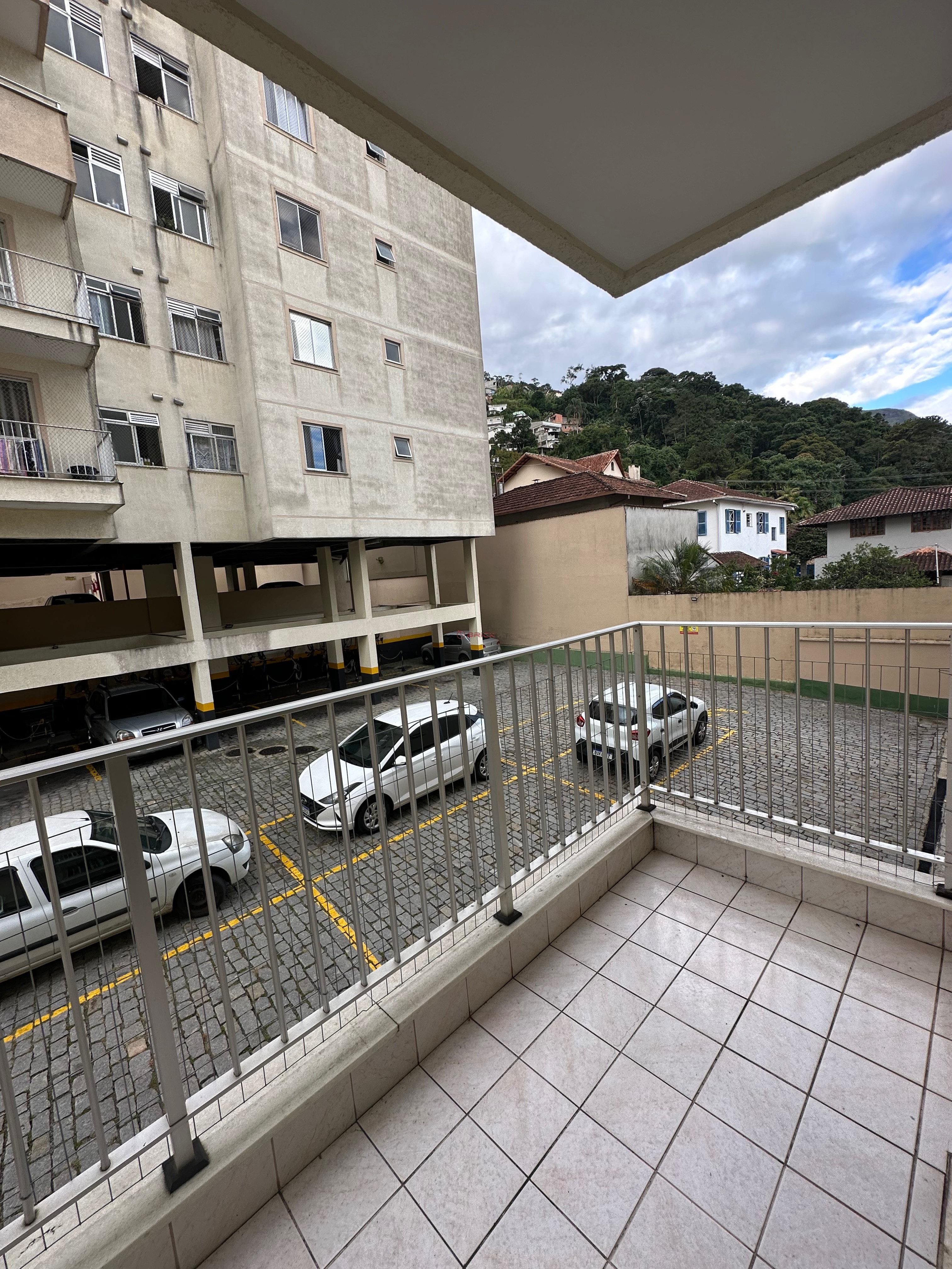 Apartamento para alugar com 2 quartos, 65m² - Foto 2