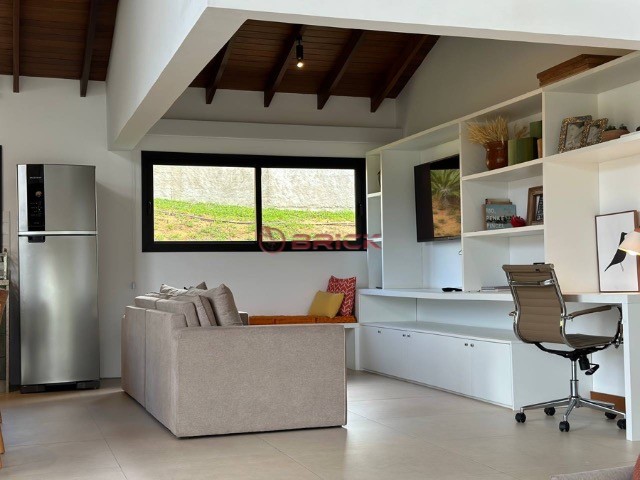 Casa à venda com 4 quartos, 195m² - Foto 10