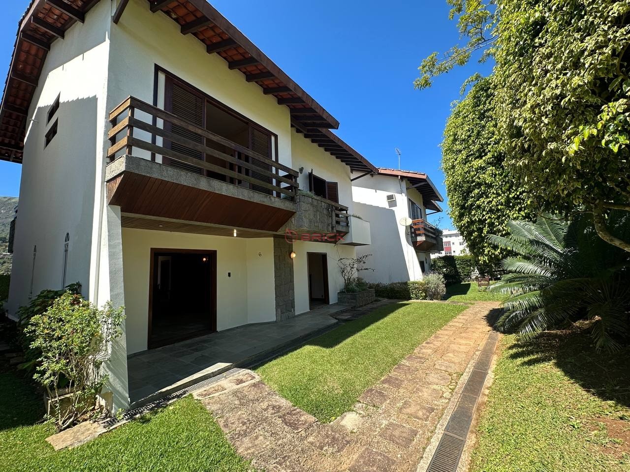 Casa à venda com 5 quartos, 211m² - Foto 66