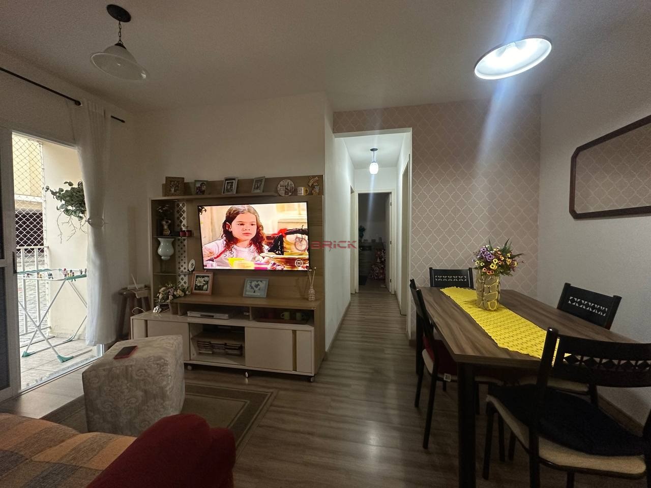 Apartamento à venda com 2 quartos, 58m² - Foto 1