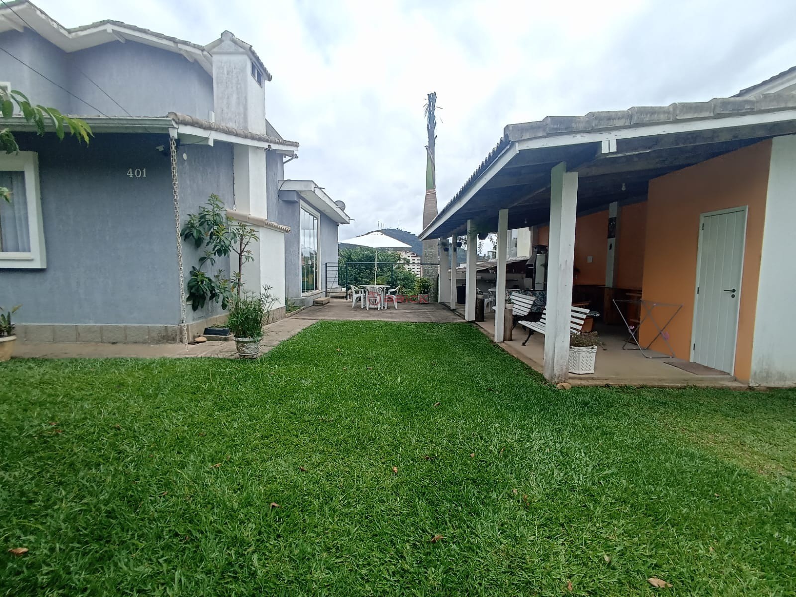 Casa para Alugar  à venda em Jardim Cascata, Teresópolis - RJ - Foto 1