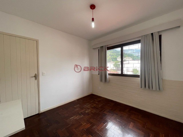 Casa para alugar com 2 quartos, 70m² - Foto 12