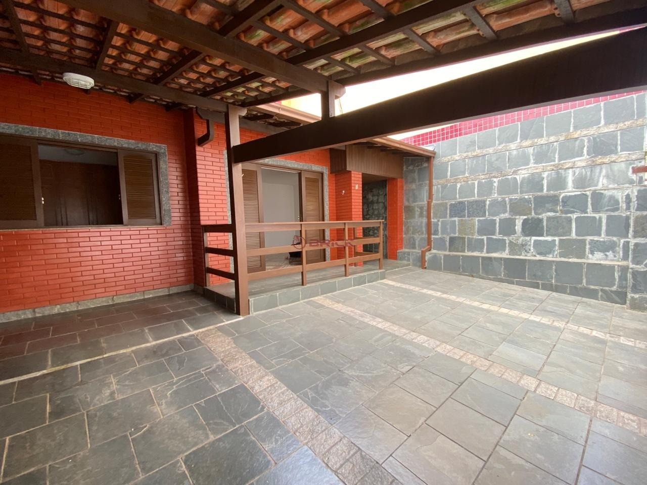 Casa à venda em Nossa Senhora de Fátima, Teresópolis - RJ - Foto 1