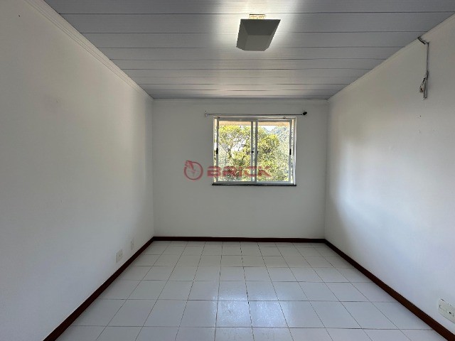 Casa à venda com 3 quartos, 128m² - Foto 25