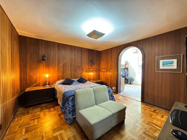 Casa à venda com 6 quartos, 680m² - Foto 14