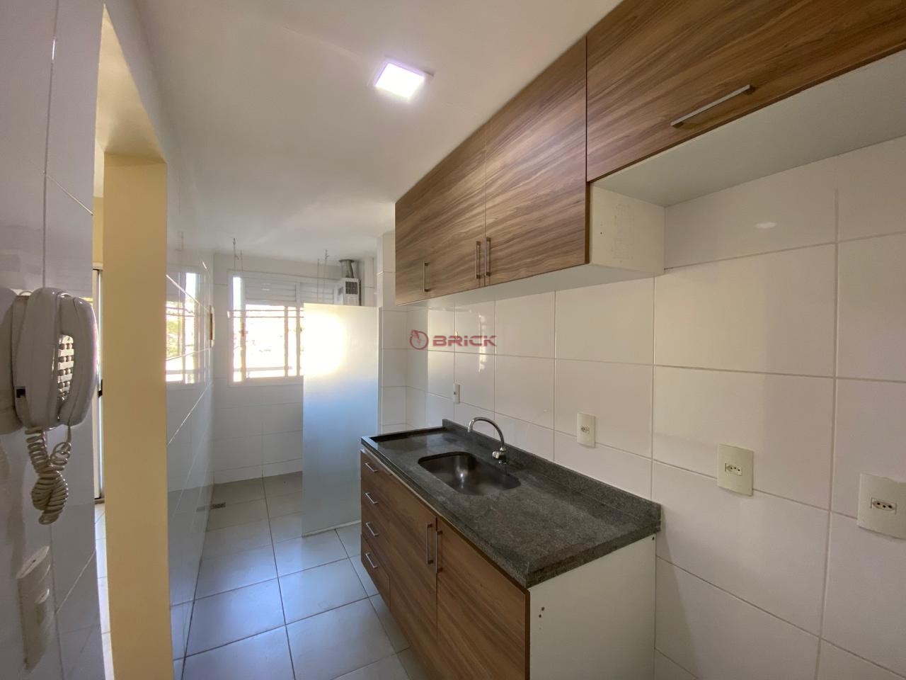 Apartamento à venda com 2 quartos, 70m² - Foto 9