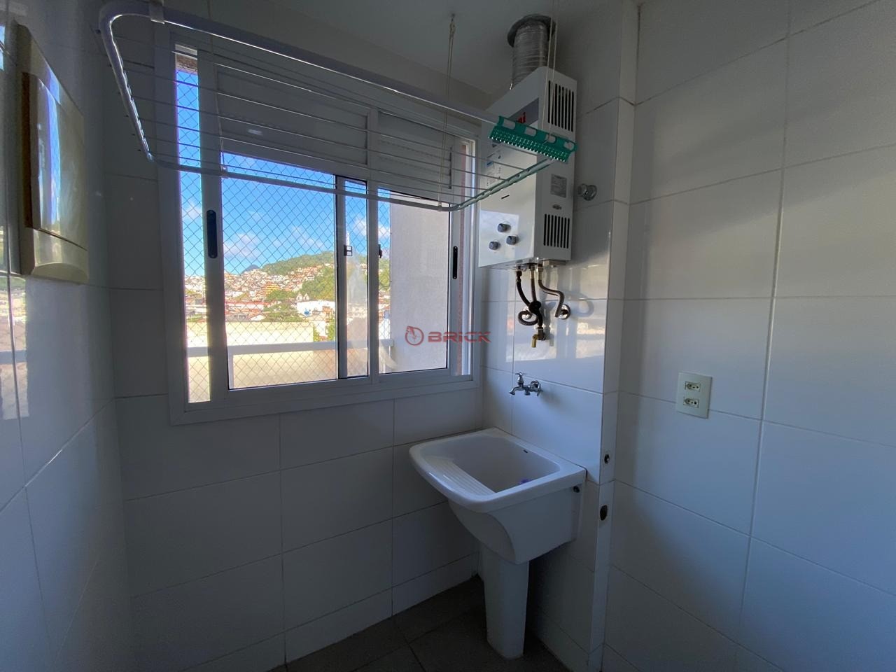 Apartamento à venda com 2 quartos, 70m² - Foto 12